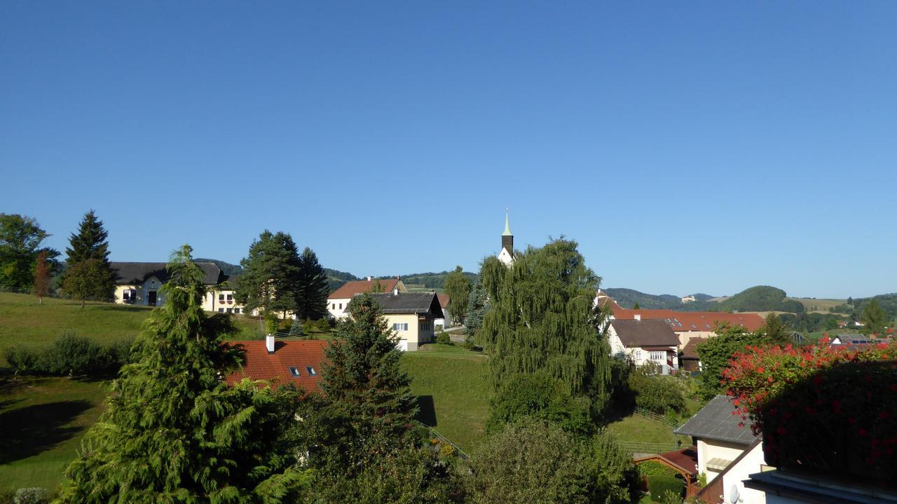 Geniesserpension Dopler - Zur Schonen Au Bad Schonau Exterior photo